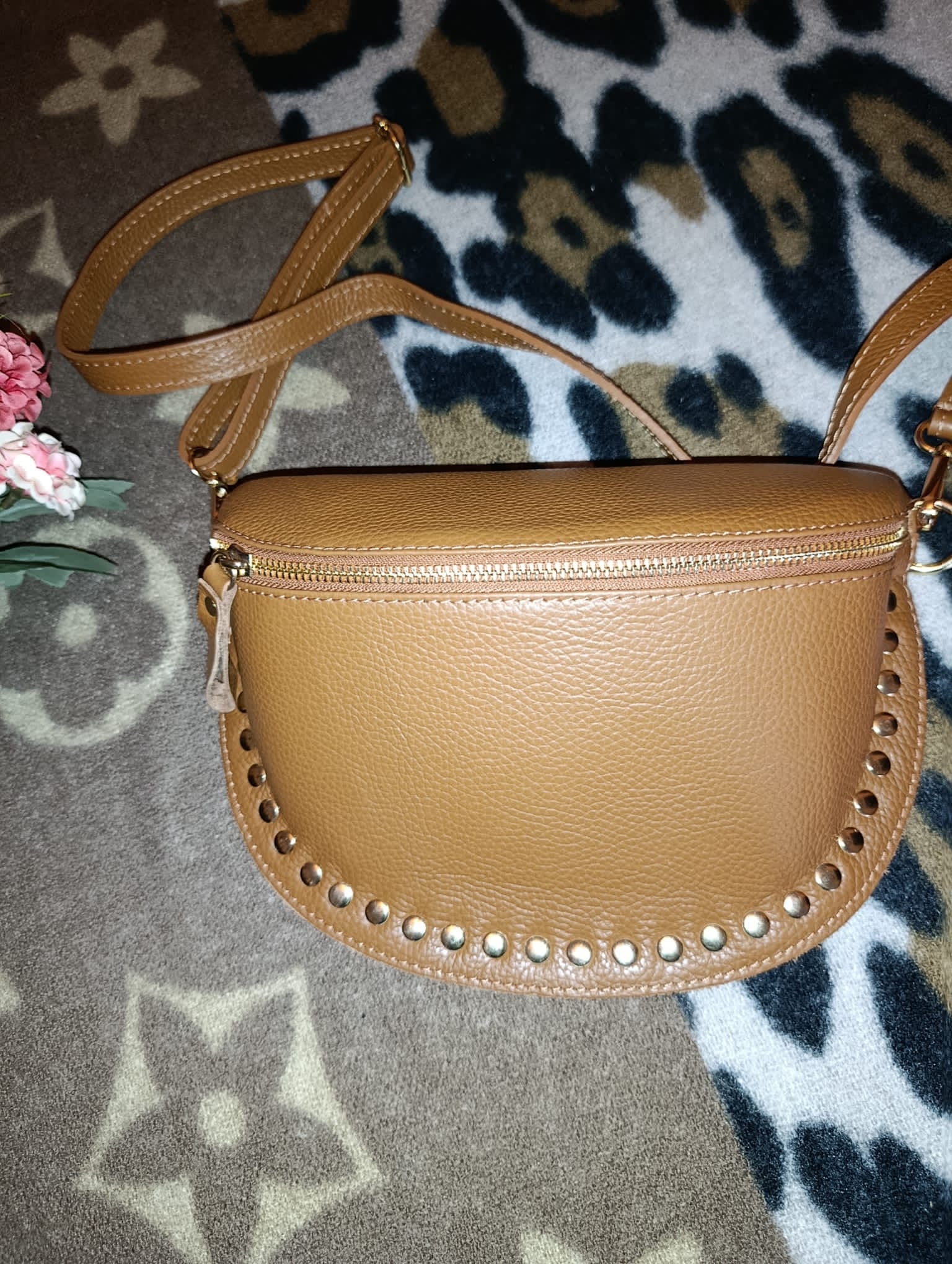 Bolsos y bandoleras de piel